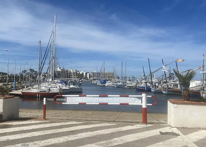 T2 Moderne, Pres De La Plage, Terrasse Equipee, Parking Prive - - Fr-1-782-27 Апартаменты *